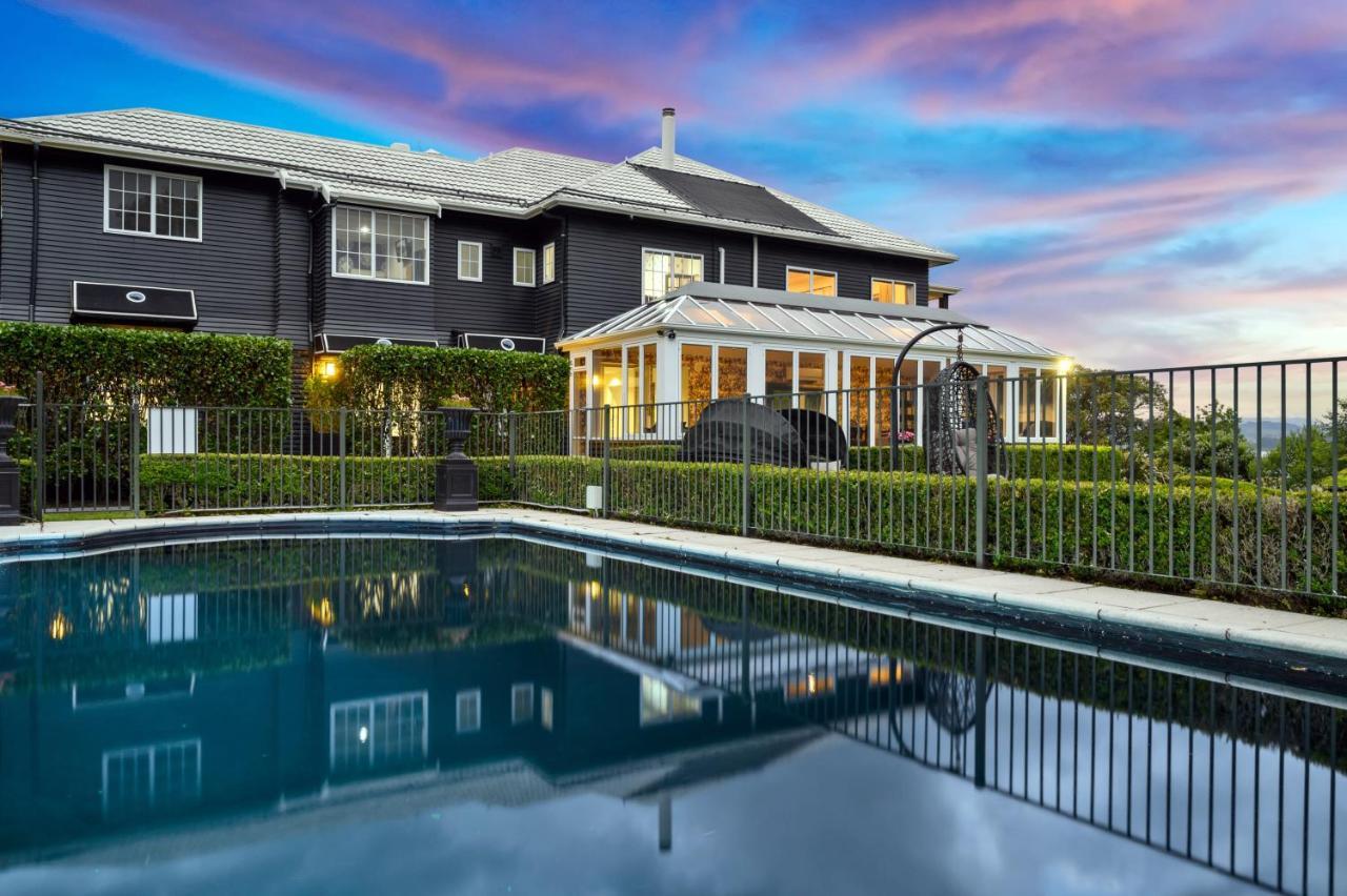 Black Swan Lakeside Boutique Hotel Rotorua Exterior foto