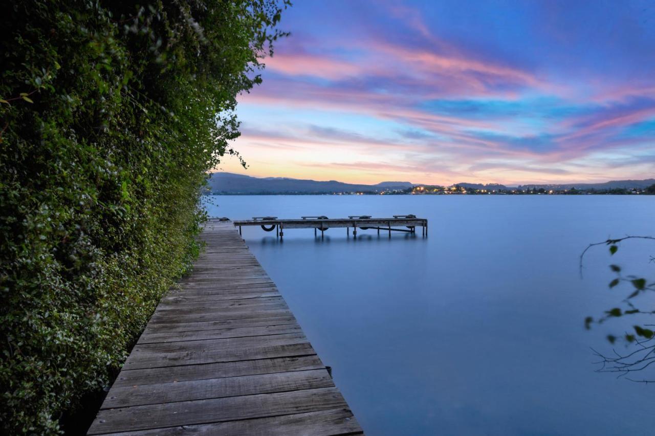 Black Swan Lakeside Boutique Hotel Rotorua Exterior foto