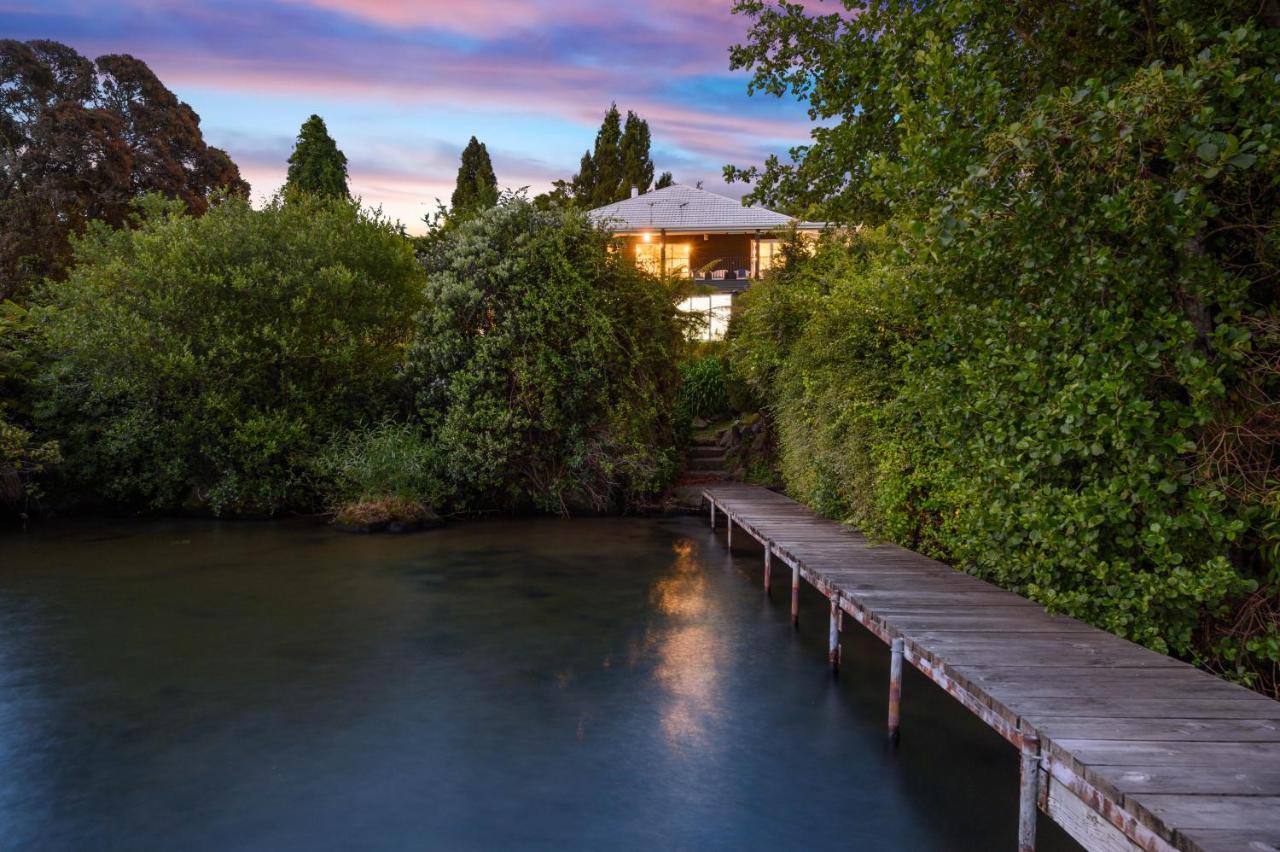 Black Swan Lakeside Boutique Hotel Rotorua Exterior foto