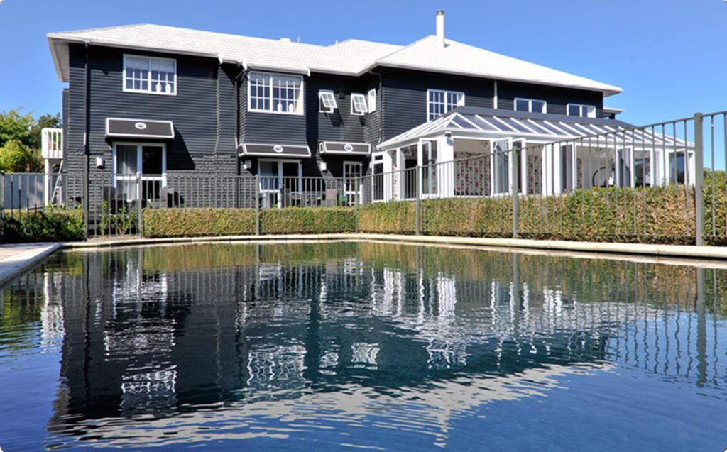 Black Swan Lakeside Boutique Hotel Rotorua Exterior foto